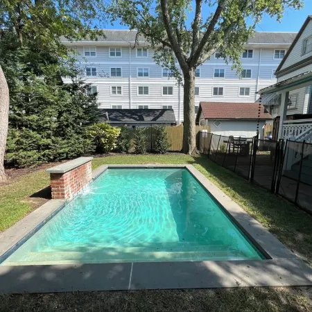 Best Location!! Jackson St, 9 Bedrooms 8 Baths. Pool, 300ft Beach
