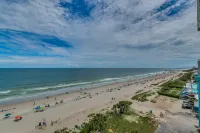 4 Bdrm Condo Ocean Front! Wonderful Furnishings. - Private Pools