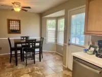 Charming 3-bedroom house with WiFi and AC in lovely Abilene