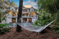Southern Bliss on HHI: 10 Bedroom-Pool/Elevator/Palmetto Dunes Resort