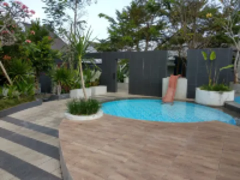 White Gloves Hotéis em Mlati