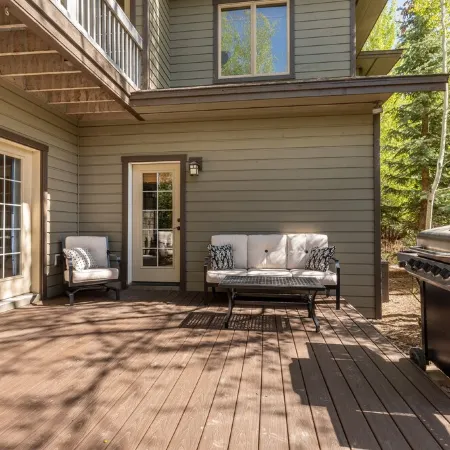 Hiking, Fishing, Biking, Skiing all within the valley 30 min from Jackson Hole