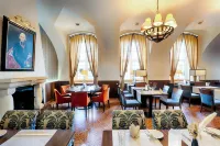 Welcome Hotel Residenzschloss Bamberg - parking