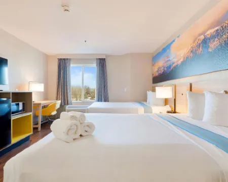 Days Inn by Wyndham Thornton ソーントンのホテル