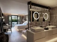 Myconian O Hotel