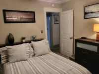 Relaxing sanctuary and getaway. Pet friendly!