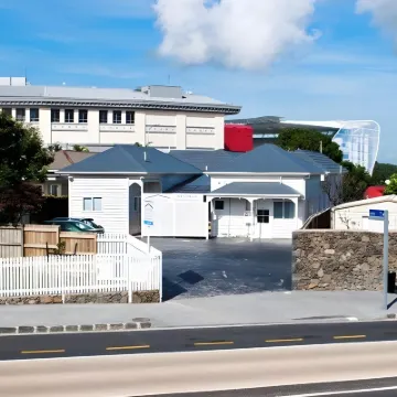 At Eden Park Motel Hotels near Mount Eden