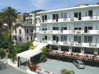 Hotel Cristallo Hotel in zona Nautilus Beach
