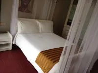 Zebi Ecolodge Hotels in Bugahya