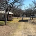 Lake Texoma RetreatSleeps 9 • FirePit • 2mi to Marina