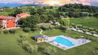 Borgo Romantico Relais Hotels in Cavaion Veronese