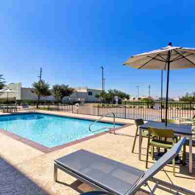 Spark by Hilton Pearland Fitness & Recreational Facilities