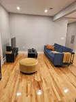 Deluxe Aparment Spacious 3-bedroom apartment with WiFi, AC in nice Elizabeth