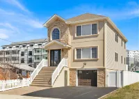 The Seabreeze Haven Hotels in Keansburg