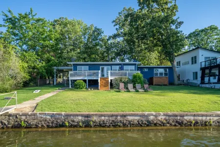 Echo Point Lake House - Lake Hamilton