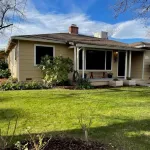 Central 3-bedroom house in Redding with Pool & Vintage Bar Room