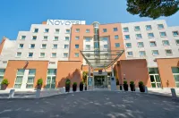 Novotel Roma Est Hotels near Enoteca Cardeto