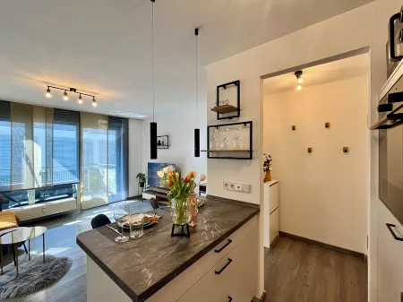 Kaiser-CITY-Apartment | city center | 2 rooms | balcony | Smart-TV Отели рядом с достопримечательностью «Технологический институт Карлсруэ»