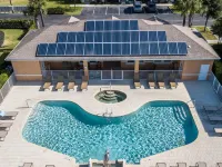 Modern Luxury Retreat - Mickey & Harry Potter Beds Hotels in Clermont