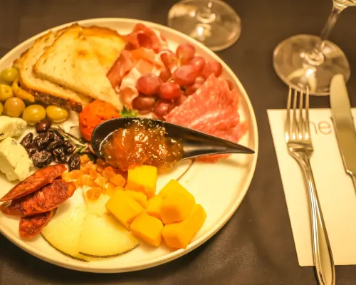 theWit Chicago, a Hilton Hotel تناول الطعام Photos