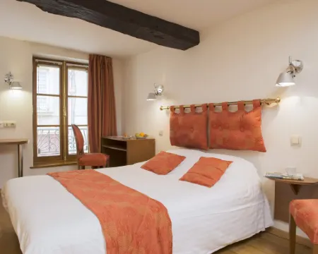 Le Saint Michel Hotels in Sedan