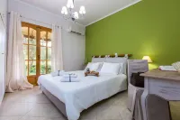 Lefkothea Villas with Large Pool, BBQ & Playground