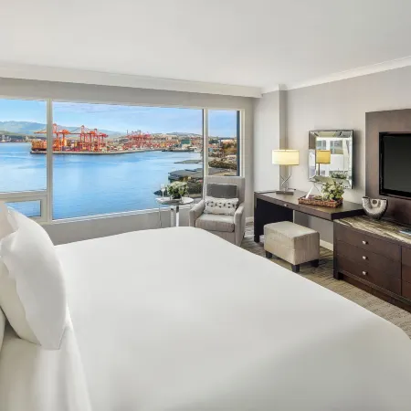 Fairmont Waterfront
