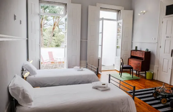 多納艾米利亞-羅馬涅區旅館