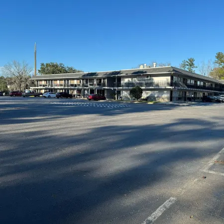 FairBridge Inn & Suites Richmond Hill