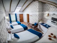 Hotel de SAL Luna Salada Hotels in Colchani