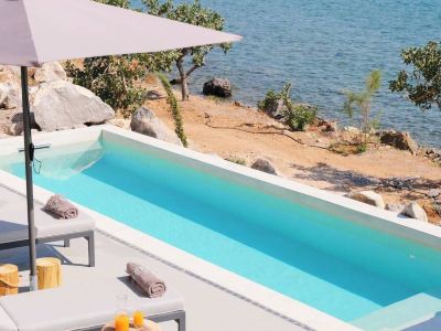 Floating Cubes Villas Aegina