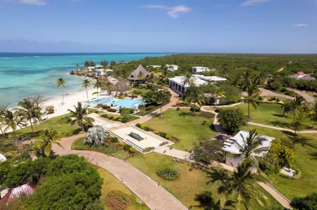 SafiraBlu Luxury Resort & Villas Отели в г. Kaskazini A