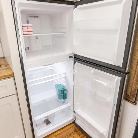 Group-Friendly Lafayette Stay