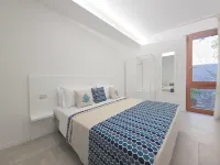 卡普里科拉爾賓館 卡普里住宿飯店