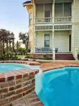 The JD Hyde Historic Inn - Pools