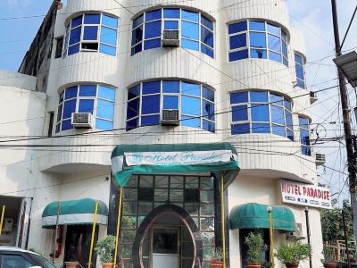 Hotel Paradise