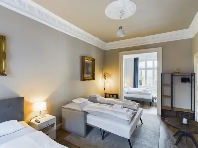 Art Apartments Hotels near Poletto Winebar