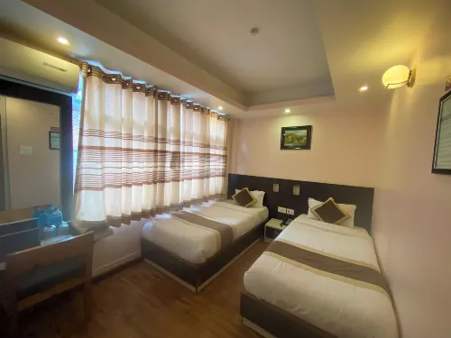 Lemon Tree Hotel - parking