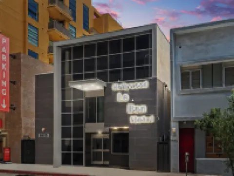 Le Bon Hotel Hollywood Hotels near Universal Studios Hollywood