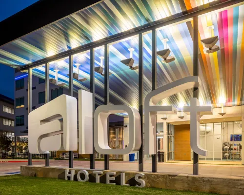 Aloft Austin Southwest Hotels near Garrison Park