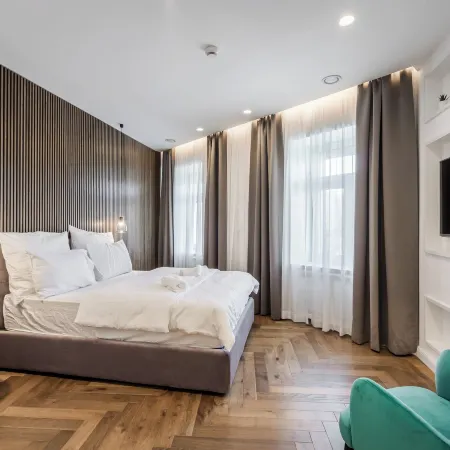 Budapest Eye- Boutique Suites, by Bqa
