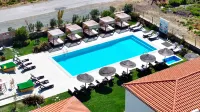 Kotinos Beach Hotel - Beach
