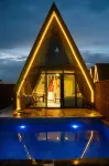 Triangle Life Suit - Pool