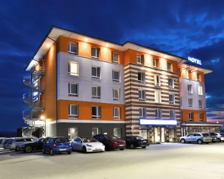 Kyriad Pontarlier Hotels in Doubs