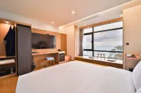 The Van Hotel - balcony