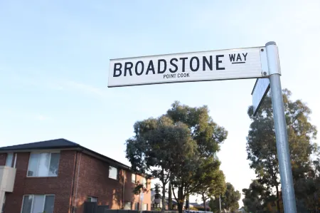 Spacious 7BRM 5-Bathroom Rental House