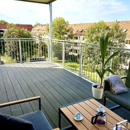 Leon Suite Apartments