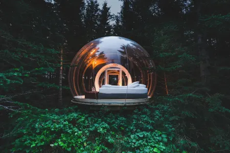 Buubble Hotel - Hrosshagi Отели рядом с достопримечательностью «Водопад Брюарфосс»