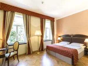 Hotel Kvarner Palace