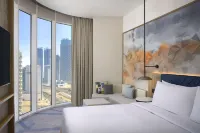 هيلتون جاردين ان دبي بزنس باي Hotels near Dubai Land CENTRAL COMMUNITY HUB MOSQUE